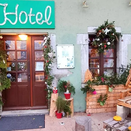 Le Saint Vincent Hotel Apremont (Savoie)