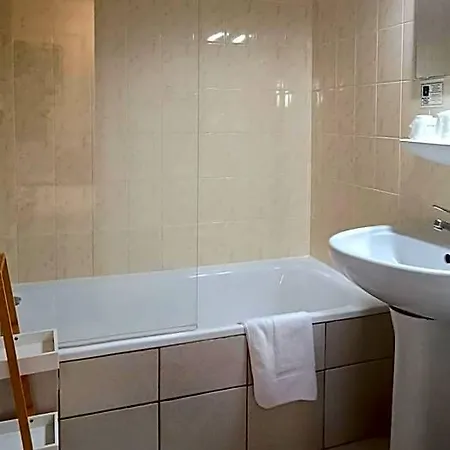 Le Saint Vincent Hotel 3*